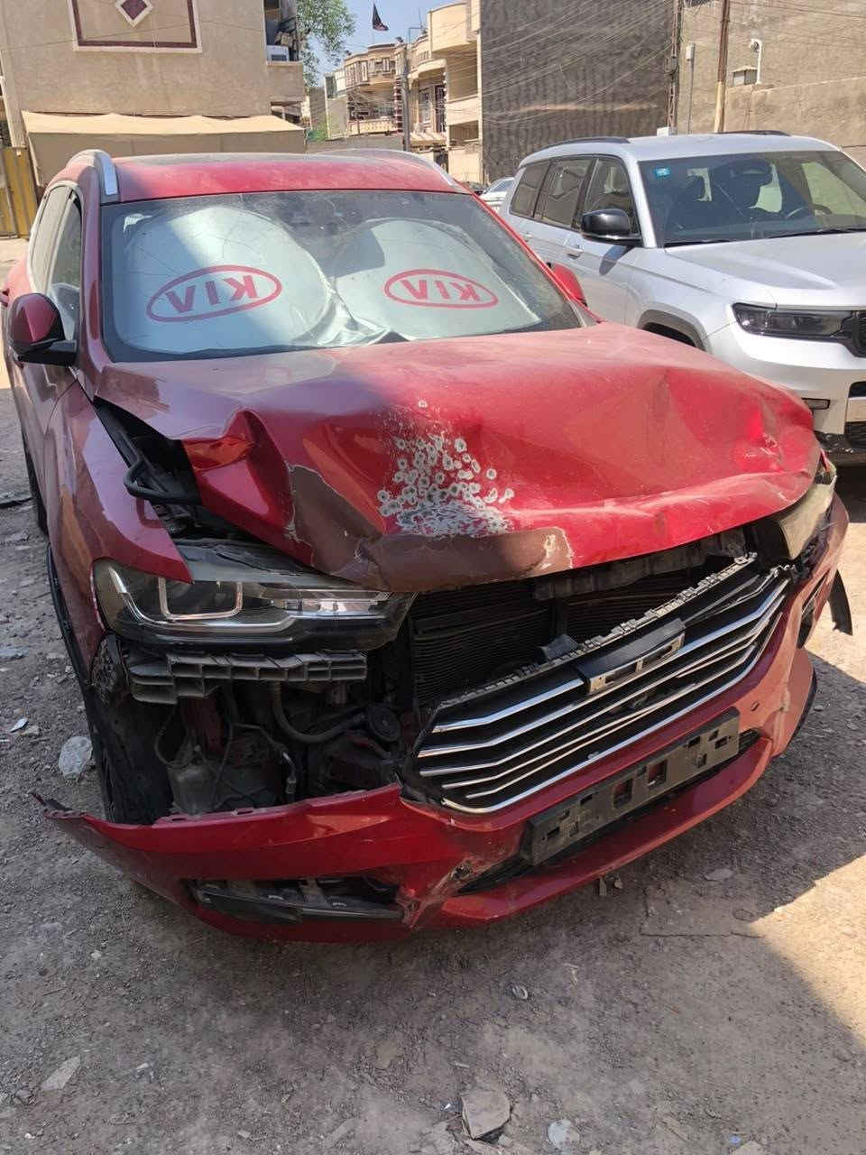 السلام عليكم هافال 2019.   H6
ماشيه 170
***********
بانوراما 
بصمه 
تدفئة بالكشتات 
كشنات كهرباء 
كشنات جلد 
تبريد قطعتين
حساس امامي وخلفي
كامره انامي وخلفي 
كامره ٣٦٠
محرك ٢٠٠٠ توربو
اشارات ترحيب بالابواب
رادار بالمرايات
كشافات ضباب
ويل ٢٠
فول تحكم سترين وشاشه وماوس
نظام قيادة ذاتي 
نظام اوتو بارك 
سماعات توربو 
اشارات بالمري
تحديد مسار 
تحديد سرعة
شفتات كير بالستيرن
٣ انظمة قيادة
نظام توفير بانزين ECO
السعر 85 بيه مجال ابيع عله حادثه
