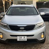 ٤ سلندر سورنتو ١٥ وارد امريكي  رقم بابل  السياره فقط جاملغ وبنيد  صور ...