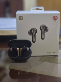 ساوند بيت • اير ٥ برو بلاس • عزل ضوضاء