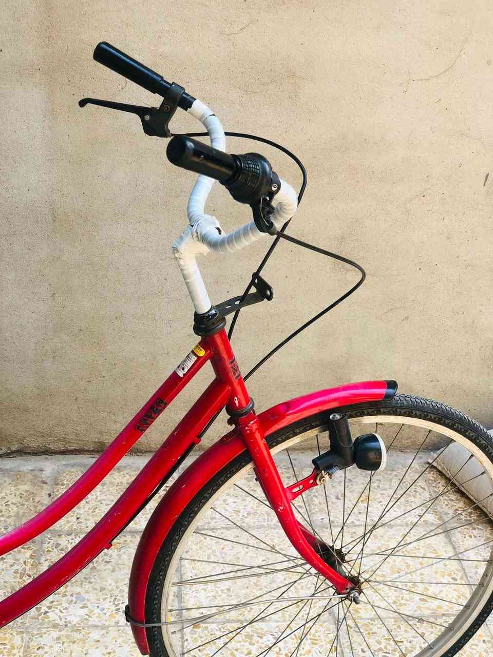 حجم 26 كير
السعر 70 وبي مجال


**إذا كنت صاحب هذا الإعلان وتريد حذفه لأي سبب، رجاءا أرسل رسالة إلى الدعم الفني**