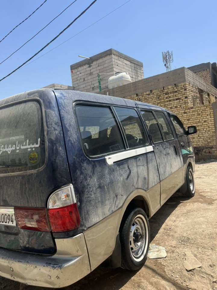 سلام علكيم
ابريجو للبيع 96 باص سنويه ل28 هزه  ماساقطه 

مصبوغه حزام 

مكينه بيه خيط بخار 

كير اكسل مكفول حداديه حلو 

كهربائيه ع وضع الشركه 

مابيه أي نقص 

المكان حله شارع 80 

السعر48وبيه مجال 

 الرقم ***********
