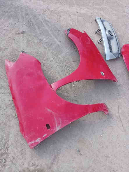 سلام عليكم جاملغات العدد 2 مال بيكم فلاونزه حمره 2009 وبنيد وشبجه السعر ال يجي بيه خير ويدلل الاستفسار ***********
