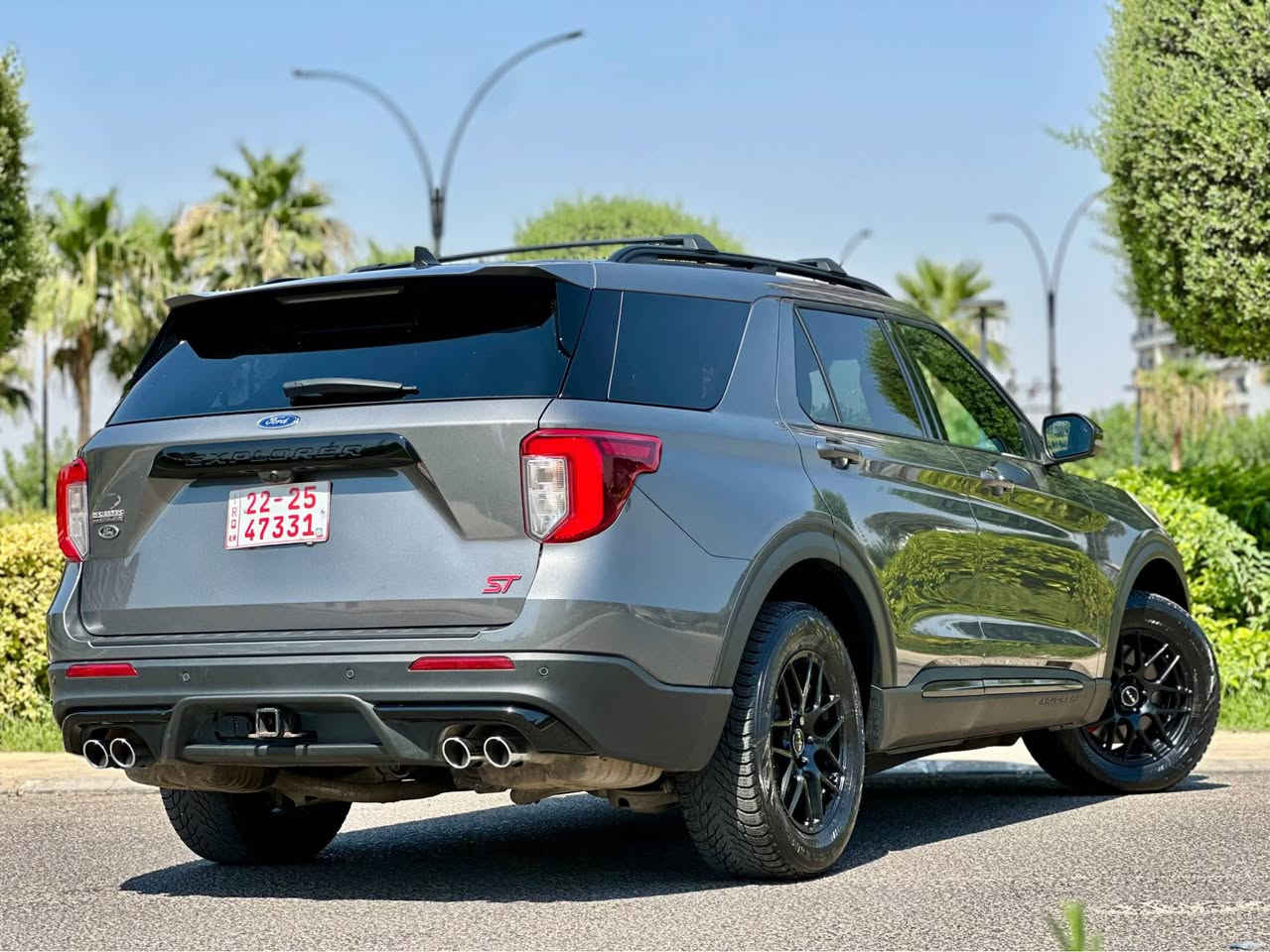 FORD EXPLORER ST-LINE- 2023 ✅
سلام عليكم
فورد إكسبلورر, ST-Line,  ماشية ٣٤ الف ميل قطعتين صبخ و باب مبدل بيلادى نفس لون بدون صبخ ( بجم كبس )  ٦ سلندر تيربو  الكاميرا الخلفية - سقف بانورامي - صندوق كهربائي  - كاميرا 360 - مستشعر وقوف - تدفئة المقاعد - تبريد المقاعد - بصمة - مرايا جانبية كهربائية - مراقبة النقطة العمياء - 8 وسادة هوائية - مصابيح زينون الأمامية - كشنات جلد- كشنات تدفية و تبريد كهربائى - التشغيل عن بعد - 4x4 - مقاعد الصف الثالث VIP
📍العنوان: اربيل  
☎️ *********** أربيل, العراق

