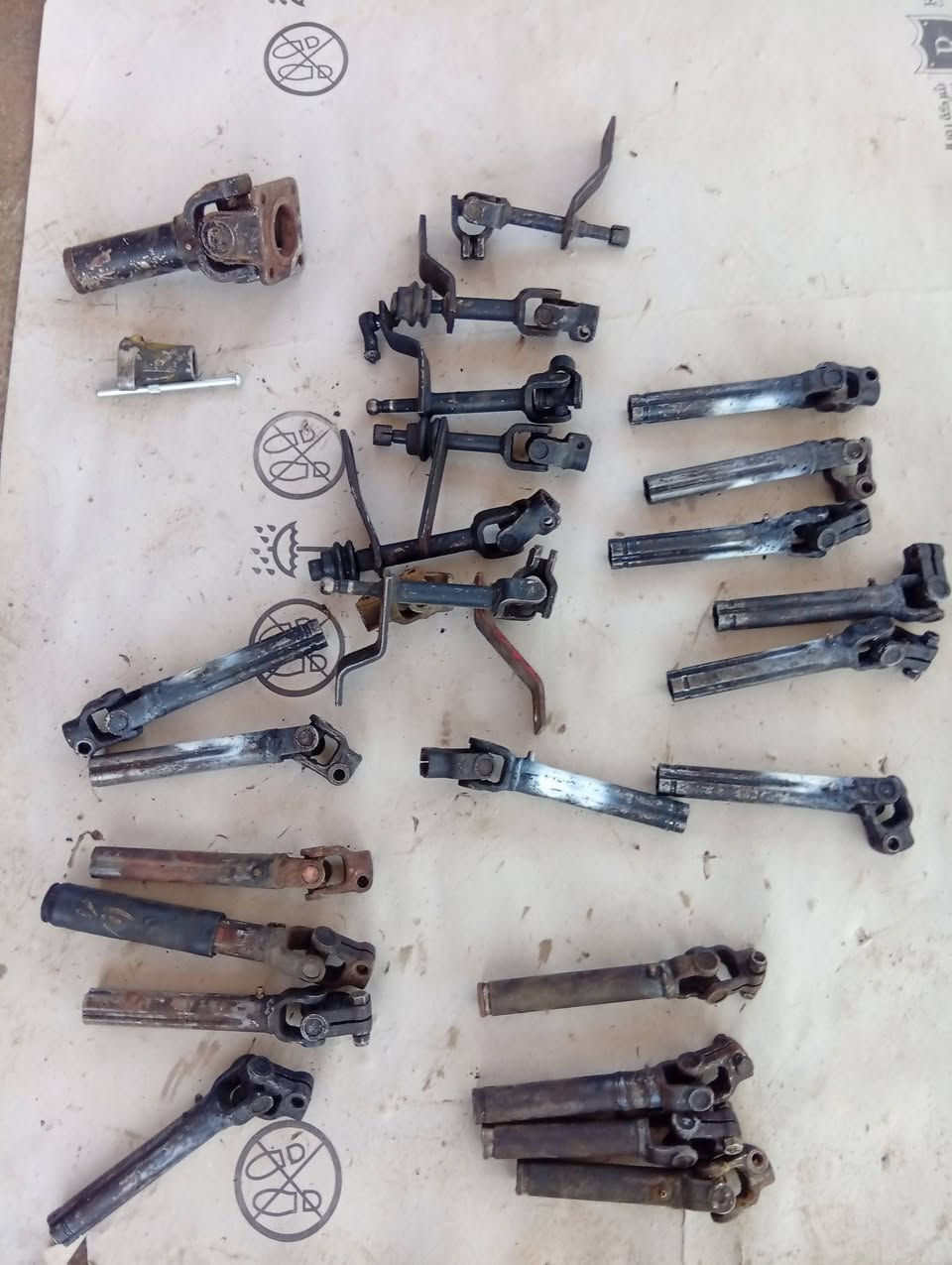 كماليات كنتر بزون ادوات احتياطيه كنتر العنوان ذي قار الرفاعي الشارع العام الاتصال  ***********/***********
