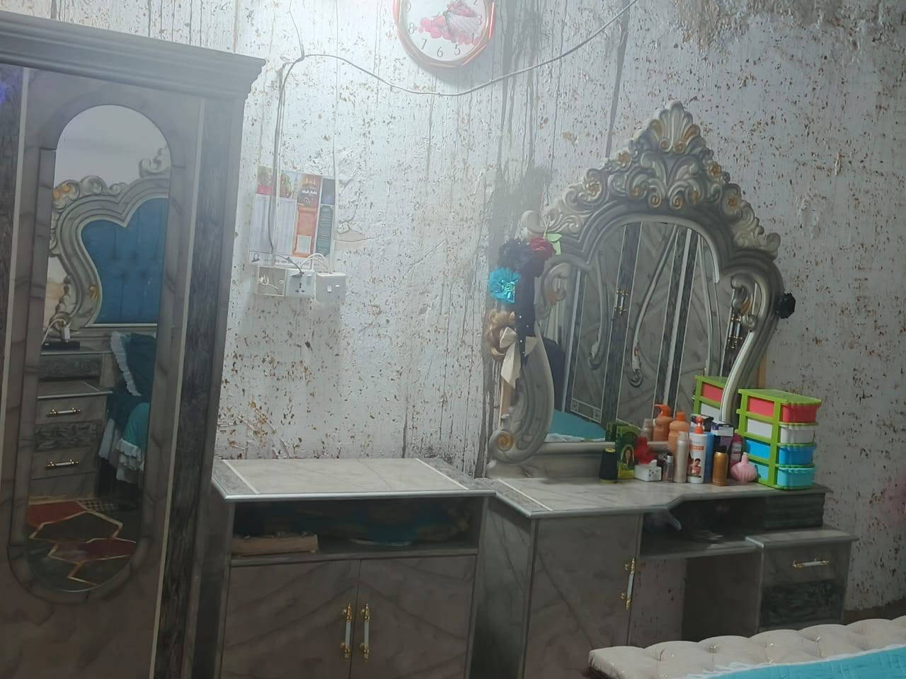 غرفه للبيع نظيفه تزكام السعر مليون   250


**إذا كنت صاحب هذا الإعلان وتريد حذفه لأي سبب، رجاءا أرسل رسالة إلى الدعم الفني**