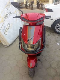 دراجه شحن للبيع ست بطاريات عل فحص كهربائياته كلهه شغاله موديل 25 نضيف ...
