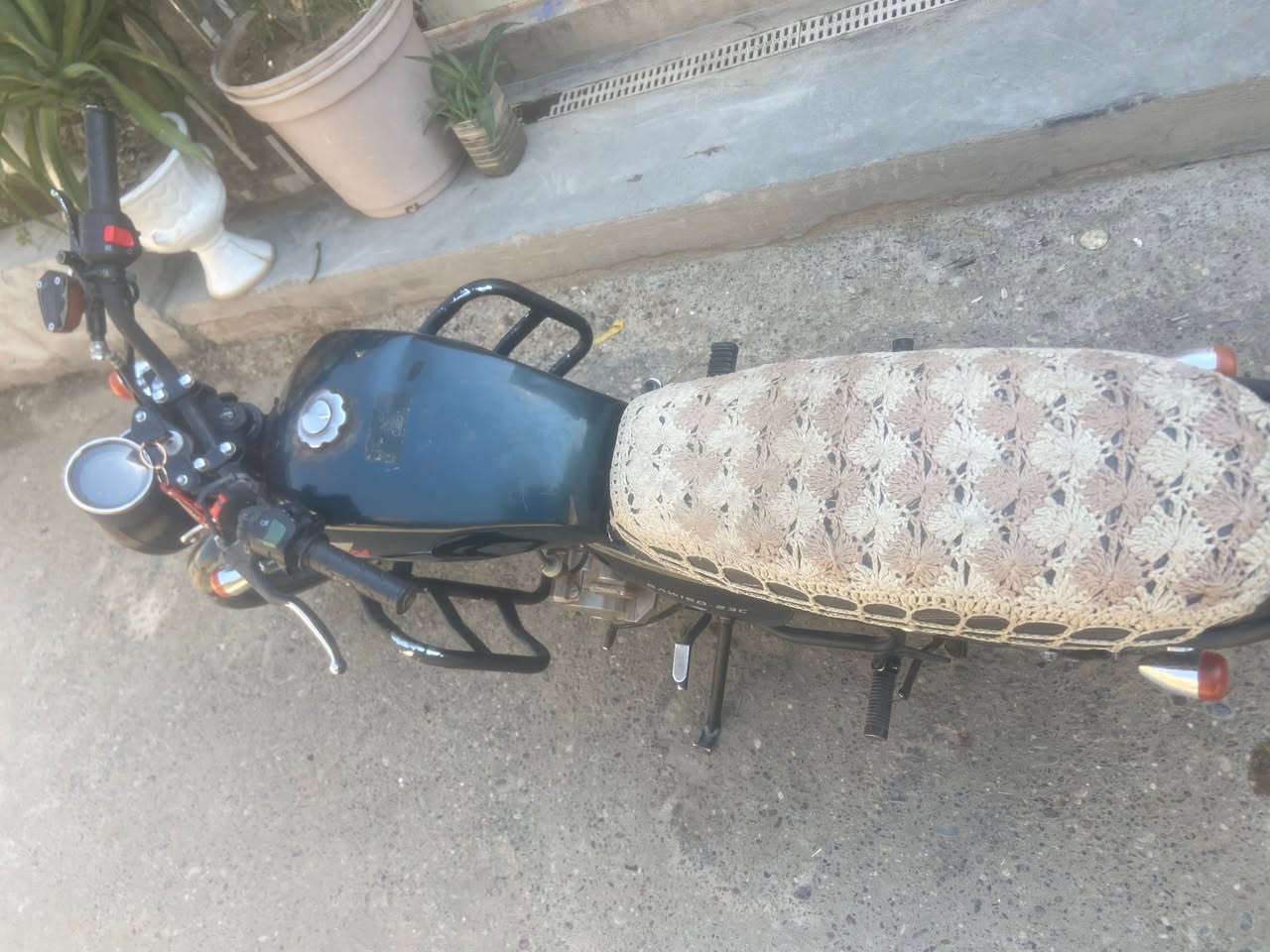 ساو للبيع مديل 19 محرك150 الماطور نضيف محرك لوك ما مفتوح ماطور نشط نكره سلف كلشي شغال السعر 550 وبي مجال بسيط 
الرقم ***********
