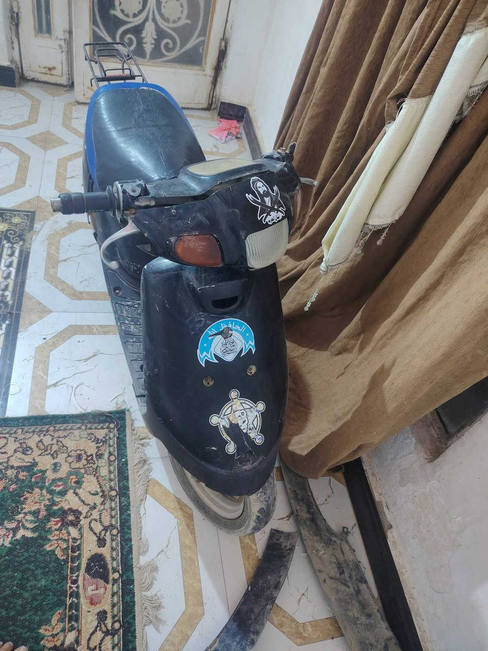 سلام عليكم دراجه بطه للبيع مابيهه شي بس تنضيف كابريتر طاب بيه ماي من المطر مثل ماتشوفه كفراته موجوده نضيفه ب75 المكان نجف ابو صخير شارع المشتل وتحياتي🤍


**إذا كنت صاحب هذا الإعلان وتريد حذفه لأي سبب، رجاءا أرسل رسالة إلى الدعم الفني**