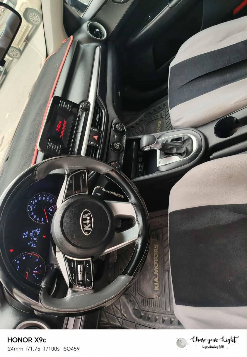 سلام عليكم عدك سيراتو للبيع 2021 رقم بغداد دولي بسمي  مكفوله كير محرك حداديه تخم تاير تبريد ماشيه 115 مكفوله كفاله عام  سعره 155 وبيه مجال مكاني سماوه اي استفسار اتصال ***********
