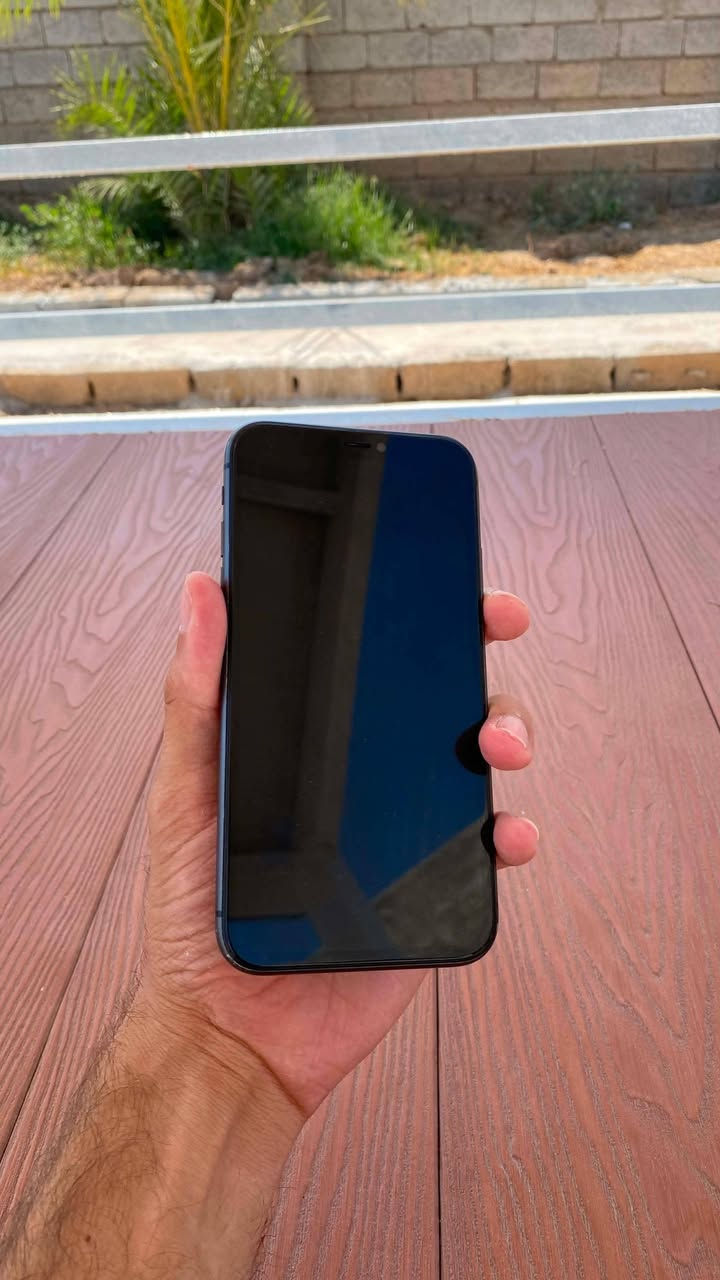 السلام عليكم
Iphone 11

نموذج M

ذاكره 128 تك خط

الجهاز مبدل بطاريه اصليه شرط 100% 
والشاشه بلاديه وصارت تقره مبدله بعد التحديث
فيس ايدي شغال والجهاز كلو شغال على وضع الشركه ونضافه فول

السعر / ع المراهم
للاستفسار خاص او الاتصال ***********

