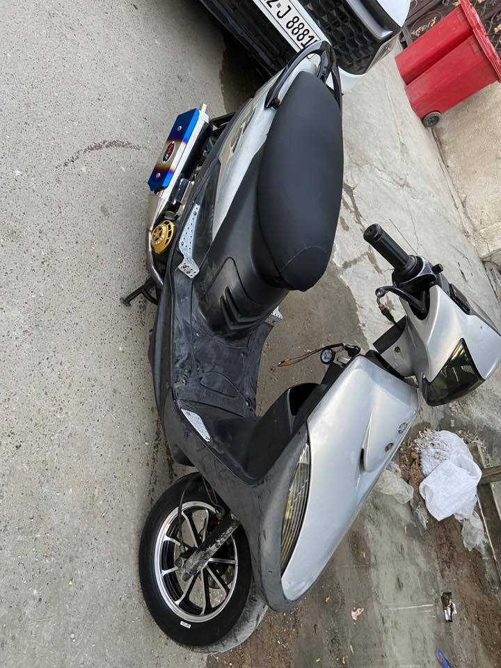 سلام عليكم ماكس رمبة للبيع جديدة شوف عينك السعر ٧٥٠هاذ رقمي ***********
