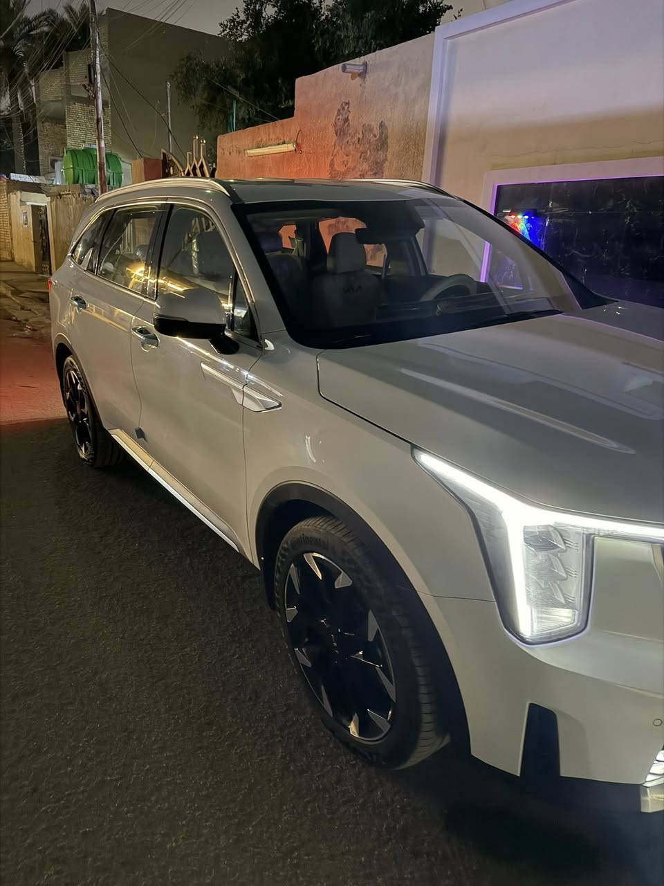 السلام عليكم كيا سورنتو 2025
ويل 20 
• بصمه تشغيل + بصمه ابواب
• ⁠مري شفط
• ⁠دبل كاميرا 
• ⁠حساس خلفي وامامي
• ⁠قماره حديد 
• ⁠داتاشو
• ⁠تشغيل عن بعد 
• ⁠ماشيه 16 الف 
• ⁠درايف مود
• ⁠شفتات ستيرن
• ⁠شاشة كار بلي 
• ⁠تغليف دوشمه جديده مع الارضيه 
 
📍مكان السيارة بغداد 

☎️ 
 ***********

‏🔴 السعر 315
