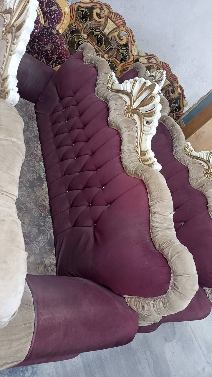 معرض القزويني
تخم ب150  آلف فقط 
‏‪***********‬‏سيد ستار 
‏‪***********‬‏سيدكرار
