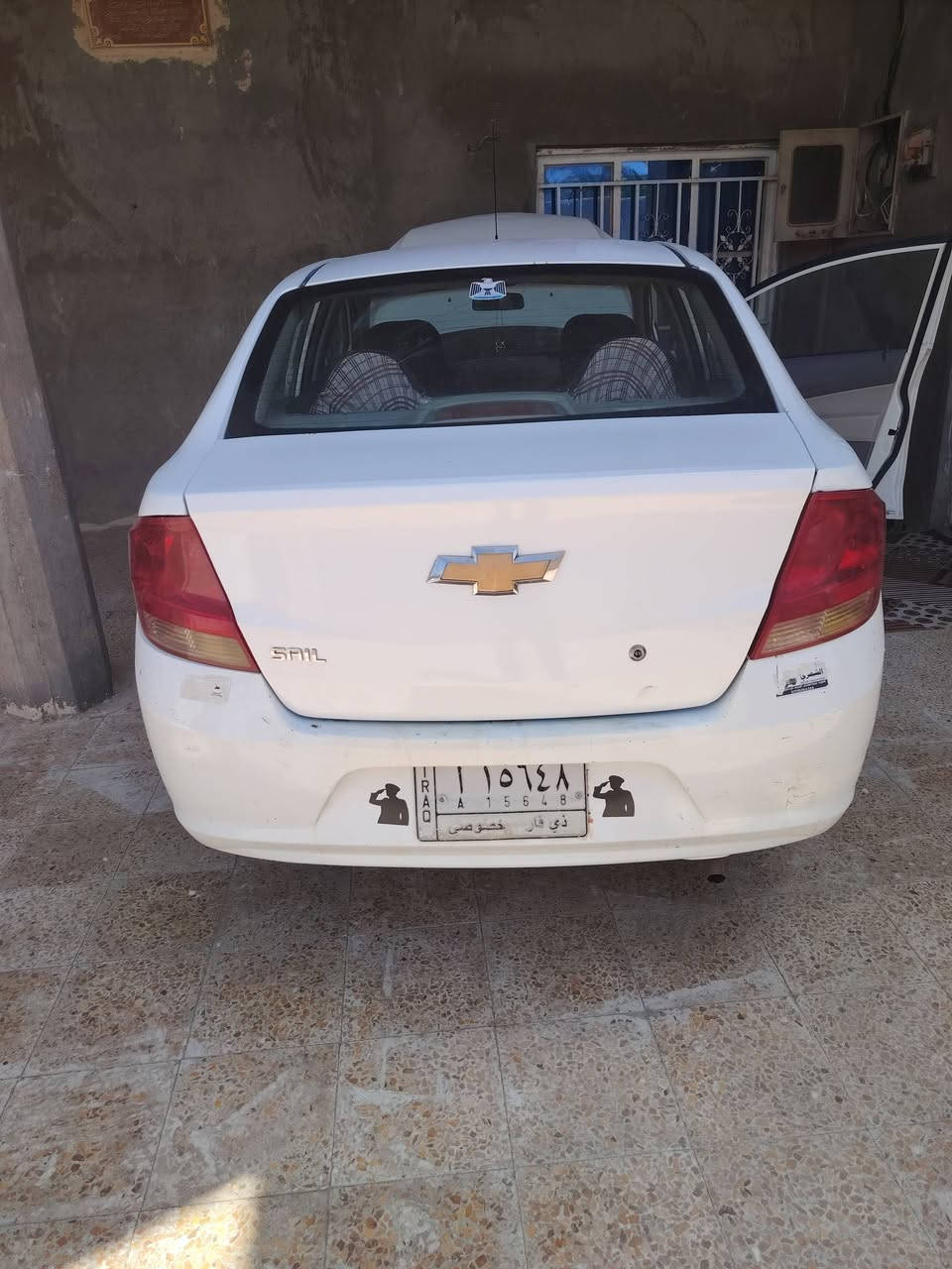 السلام عليكم شوفرليت سايل موديل2012 سنويه ل26 سياره جاهزه ونضيفه دخم تاير حداديه تبريد تتفئه كهربائيات كله شغاله مبدل بيه صندوك فقط بيه ضربه موضحه بالصوره راجعه ع لبلاد سعر53 بيه مجال حك الجيه للأستفسار ***********
