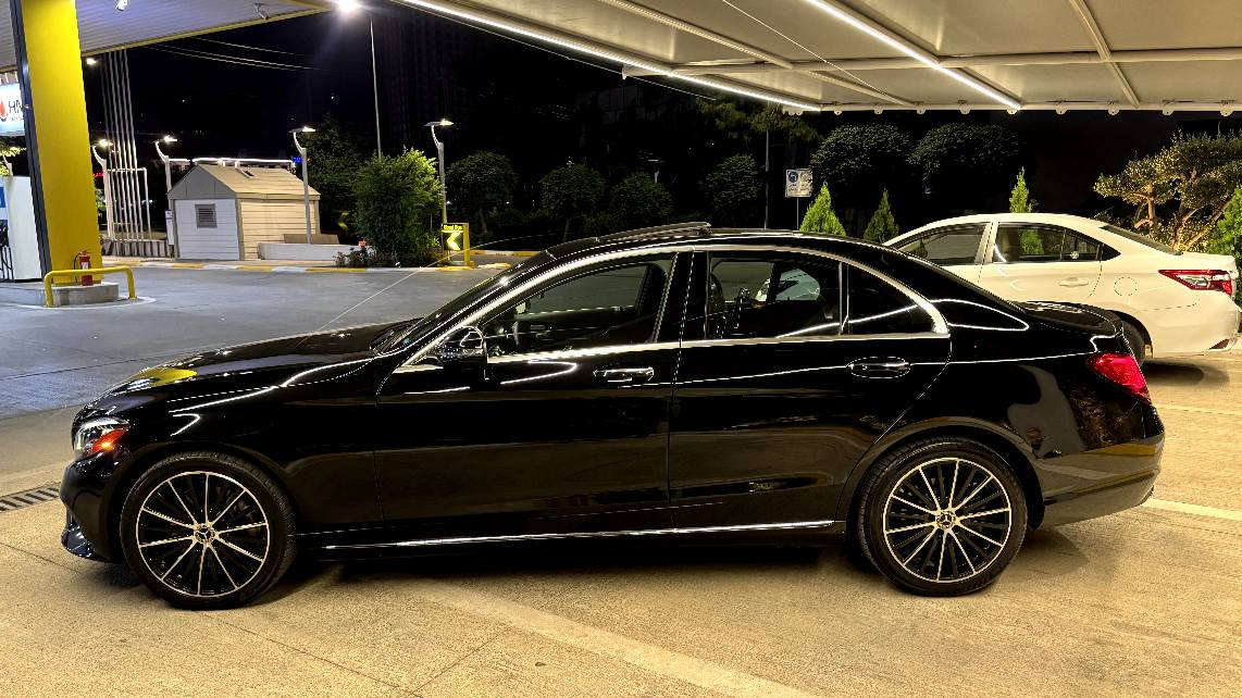 🖤سلام عليكم شباب انشالله الكل بخير🖤
Mercedes c300 2020  سيارتي للبيع
مواصفاته
🖤-سلايد
Auto Start Stop🖤
Auto Hold
🖤دشبول مطعم بل صاج
🖤٥ انضمه قياده
🖤لايتات ٨ عدسه
🖤-شحن واير. لس 
🖤-رادار توقف ذاتي 
🖤- رادار جانبي  
🖤كاميره خلفيه
🖤كشنات ١٢ حركه
🖤صندوك شفط
🖤- شاشه كبيره 
🖤- كشن جلد 
- كشن تدفئه 
🖤-ويلاه وتايرات جدد بلاد
وبعد مواصفات اخرى....  سياره ماشيه 32الف  

    بدون صبغ حته الدعاميات بيه شبر صبغ فقط جملغ مفتوح/مبدل مبدل( بلادي نفس لون) ). ايرباك كله سليمه (كير محرك كهربائيات بشرط صفر مسج 
عليه سيرفس كامل. بدون اي نقص وكلشي بشرط )
سعره ٢٤٨ ورقه و بيه مجال مكان السيارة: سليمانيه
-***********

﷽سلاو هاوريان هيوام باشيتانه﷽
سەێارەکەم بۆ فروشتنMercedes c300 2020
مواصفاتێ:
سلاید
 Auto Start Stop🖤
Auto Hold🖤
🖤دشبول صاج
🖤٥ مودێ لیخورین
🖤لایت ٨ عەدەسە
🖤-شحن وايرلیس
🖤رادارێ لا تەنێشت
🖤رادارێ پیشەوە
🖤کامیرە حاسە
🖤شاشە گەورە
🖤کشن ١٢ حەرەکە
🖤صندوق شەفط
🖤کوشن گەرمێ
🖤طایە و وێلێ تازە
وزور زور مواصفاتی تر......
سەێارەکە زور جوان و تازەیە ٣٢ هەزار روشتوە
تەنها ١ چەمەلەخێ کراوەتەو/گوراوە بێ ناو بێ ارباگ
دەعامێش بەشەرت ێەک پەلەێ بوێاغ بێت
گێر مەکینە کارەباێات گشتێ بەشەرتە ٢٥٠ مەسرەفی نێێە سیارەکە شوێنی سلییمانیە نرخێشیی ٢٤٨$ ومجال انشااللە.

-*********** السليمانية, العراق
