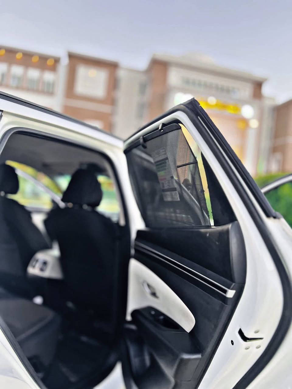 سلام عليكم
توسان خليجي موديل 2021 

مكفوله 

ماشية ٣٩ 

سياره موصفات الخليجي المعروفه بـ اغلب السيارات التوسان

تشغيل عن بـعـد

اشاره ترحيب

كشنات كهرباء

جام هيتر

داخل لونيين

اسود ورصاصي

كشنات جلد بلادي

حجم المكينه 2000 دوش سمارت

تسحك بانزين عادي ومحسن بدون دوانز

كير ومحرك كفاله وفحص بـ اي مكان

العنوان بغداد ابوغريب ***********

سعر ٢٠٥$
