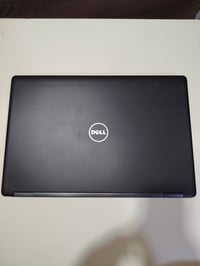 ديل Latitude 5580 • i5-7300U • ٨جيجا رام