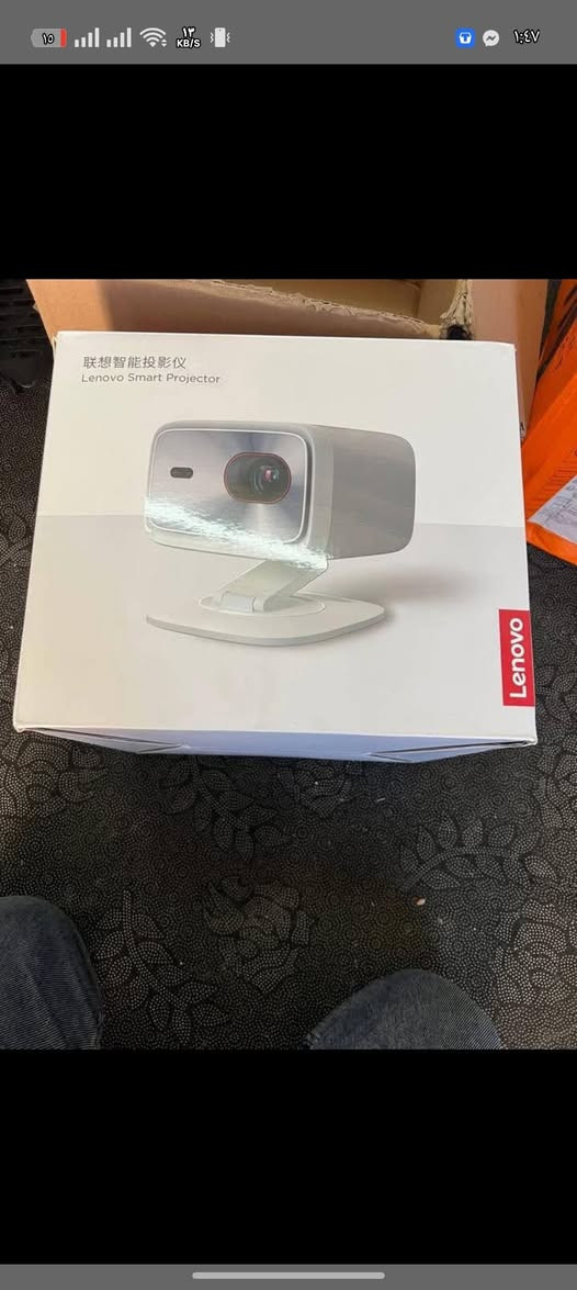 تنباع الاعله سعر كلش غاليه خواني
فقط. اجتي بدون باكيت بغير باكيت 

 سينما في بيتك مع Lenovo Smart Projector! 🍿
​هل تبحث عن تجربة مشاهدة سينمائية حقيقية؟ بروجيكتور Lenovo Xiaoxin الأصلي يمنحك متعة العرض الكبير بدقة مذهلة وتصميم عصري أنيق.
​✨ لماذا تختار بروجيكتور لينوفو؟
​دقة عرض عالية: استمتع بصورة صافية وألوان واقعية (Full HD) تجعل الأفلام والمباريات تنبض بالحياة.
​نظام ذكي: يعمل بنظام أندرويد، مما يعني إمكانية تشغيل (YouTube, Netflix) وتطبيقاتك المفضلة مباشرة.
​تركيز تلقائي (Auto Focus): وداعاً للصورة المشوشة، البروجيكتور يضبط الوضوح تلقائياً في ثوانٍ.
​صوت محيطي: سماعات مدمجة قوية تغنيك عن مكبرات الصوت الخارجية.
​تصميم مرن: قاعدة قابلة للتعديل تتيح لك العرض على الجدار أو السقف بكل سهولة.
​اتصال لاسلكي: يدعم ربط هاتفك (آيفون أو أندرويد) مباشرة لعرض المحتوى.
​💡 مثالي لـ:
​✅ ليالي الأفلام العائلية.
✅ متابعة مباريات كرة القدم بوضوح فائق.
✅ للألعاب الإلكترونية وتجربة الـ Gaming.
✅ العروض التقديمية والاجتماعات.


**إذا كنت صاحب هذا الإعلان وتريد حذفه لأي سبب، رجاءا أرسل رسالة إلى الدعم الفني**