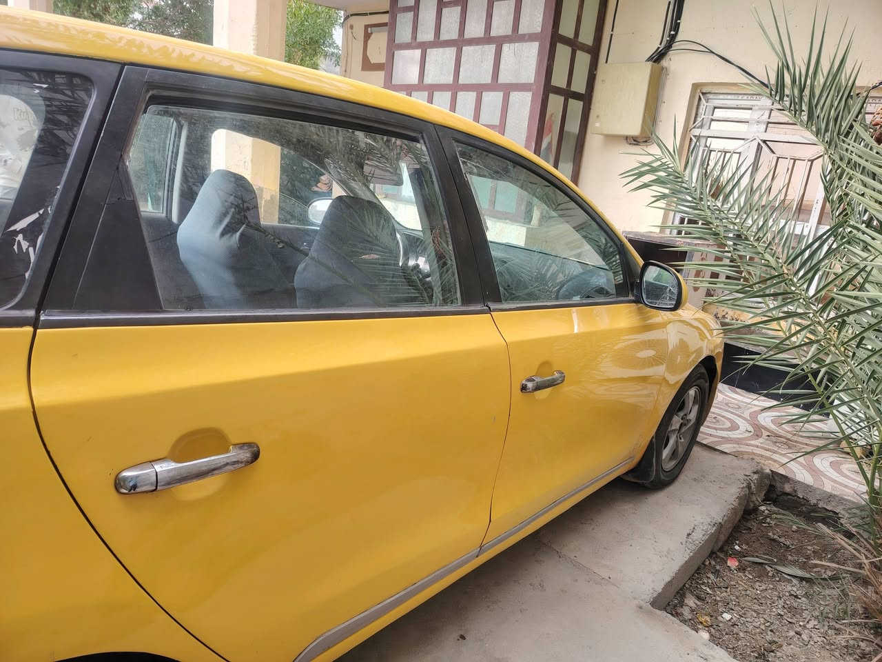 سلام عليكم النترة 2011ارقام وسنوية جديد مكينة 2000كير جديد صدر امامي خلفي ضربة بلجاملغ الأمامي ويم قبق البانزين شي بصيط  سيارة 🚗 جاهزة خير من الله السعر 75وبيهة مجال حك الجية مكان اديالي بلدروز ***********
