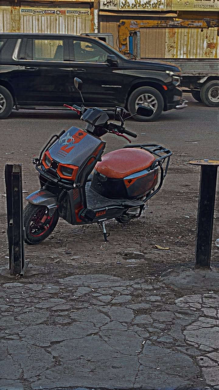 شحن للبيع ٢٠٢٥
دراجه شحن للبيع موديل ٢٠٢٥ دراجه كلش جديده 

عله وضع الشركه  بصمات ثنين وسويج وكارت وياها

دراجه اخذناها مليون وربع بس هسه احتاجيت واريده ٧٥٠ الف مكان المقبره الملكيه***********
