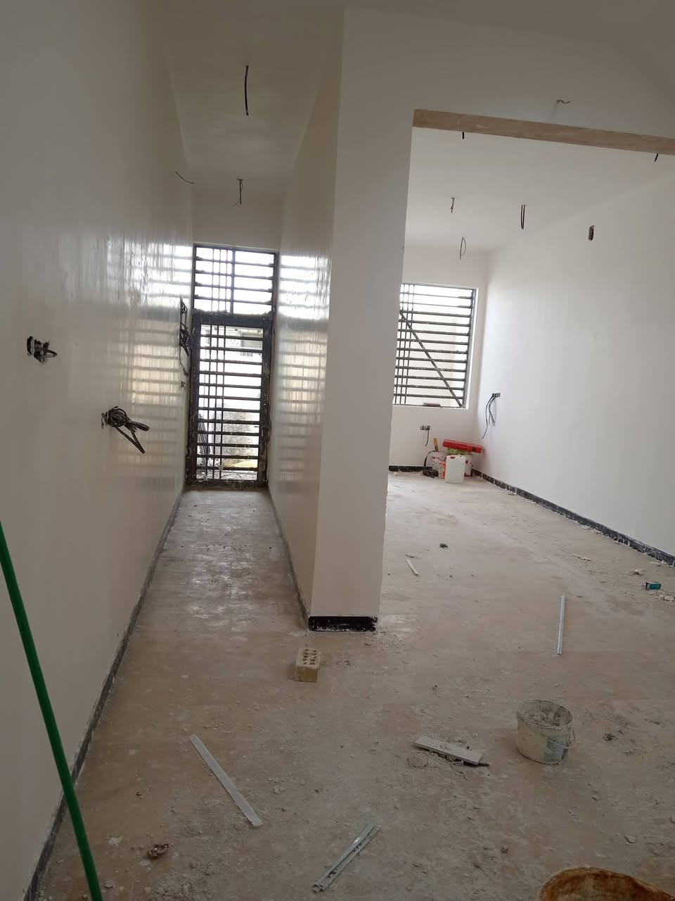 سلام عليكم الباخ درجه واله متفرغ جص وبورك المتر7 واجهه المتر 10تصفير صحيات المتر ٧عملناكربلا فقط ألله يرزق جميع ***********واتساب
