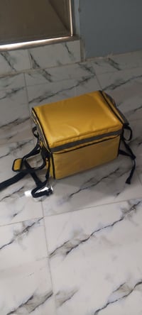 صندوك ديلفري للبيع بعت الدراجة وبقة  هوة اختة جديد 07738473439