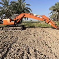 حفاره زت عادي موديل ٢٠٠٦رقم بغداد محرك ومضخه مجفت فقط الباقي كفاله عام...