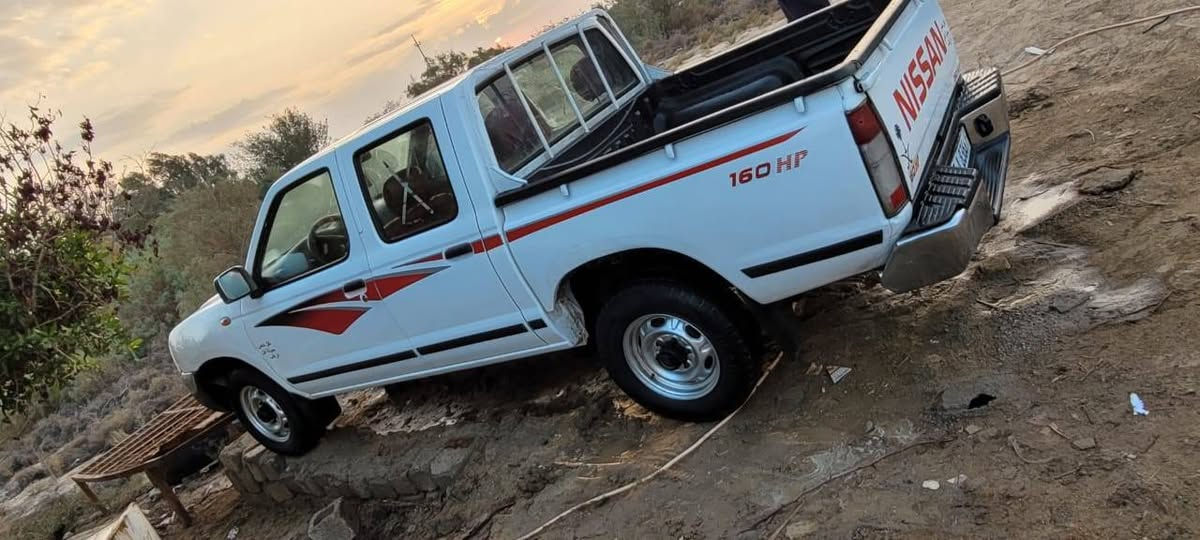 سلام عليكم سياره نيسان مديل2013 رقم دولي ميسان شراي يتصل *********** مكان ناصريه قضاء الإصلاح
