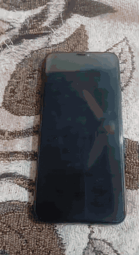 مرحبا ايفون ١١ برو ماكس ذاكرة 256  السعر ٣٠٠   مستعجل على البيع 077344...