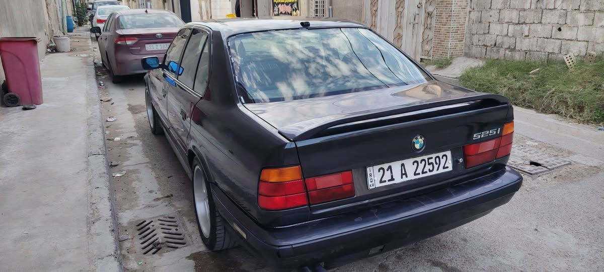 السلام عليكم بي ام 525 مسكر موديل ٩١ السنويه لغايه ٢٧ وارد يابان كير مكينه صدر خير من الله تخم تاير ويل كب نجمه تبريد شغال مكاني بغداد السعر ٦٥ او بيها مجال بسيط للاستفسار *********** بغداد, العراق
