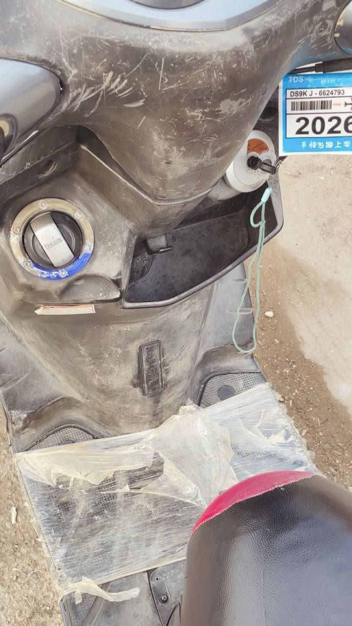 سلام عليكم سكنس فحل يباني قبق نفخ ستان صفح حساس 
كهربائيات كله شغاله بس دشبول عطلان تايرات جدد كفرات جدد مكينه بلاديه العنوان بغداد البياع السعره 650بيه مجال بسيط حك الجيه رقمي ***********بي واتس اب
