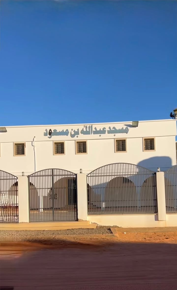 قطعة ارض للبيع
مساحة القطعة 22*30
حي المطار بلقرب من مسجد عبدالله بن مسعود
تبعد عن الطريق الرئيسي 600متر  
تبعد عند المدرسة 500متر
💰 السعر: علي بريد الصفحة او عن طريق الوتساب
📞 يمكنكم الاتصال والاستفسار عبر الارقام الاتيه:
0910750166  واتساب


**إذا كنت صاحب هذا الإعلان وتريد حذفه لأي سبب، رجاءا أرسل رسالة إلى الدعم الفني**