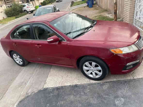 السلام عليكم اوبتيما امريكيه 2009 للبيع حادثه جاملغ خلفي فقط بدون ايرباك البجم كبس محرك 2400 دوش السياره بيه مكانات جارده رقم بغداد انكليزي السعر 95 ورقه بيه مجال للشراي مكاني بغداد الغزاليه *********** بغداد
