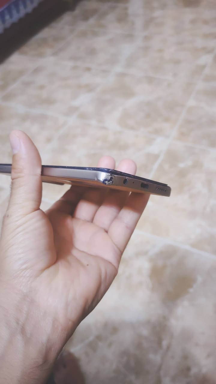 TECNO CAMΜΟΝ 30
ذاكرة 256
تكنو كامون 30
مبدل شاشة اصلية مال وكالة بي فقط هاي الضربة موضحة بالصور السعر 150 وبي مجال
مكاني بعقوبة التحرير
***********
