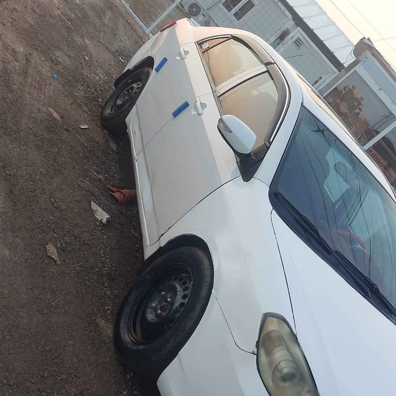 السلام عليكم السياره للبيع بي واي دي 2012 جير محرك كورولا السنويه لل 28 رقم نجف بيهاا بالبريد والشامله ماكك التبديل ولا ضربه سعر ب 40 الاستفسار اتصال واتساب على هذا الرقم ***********
