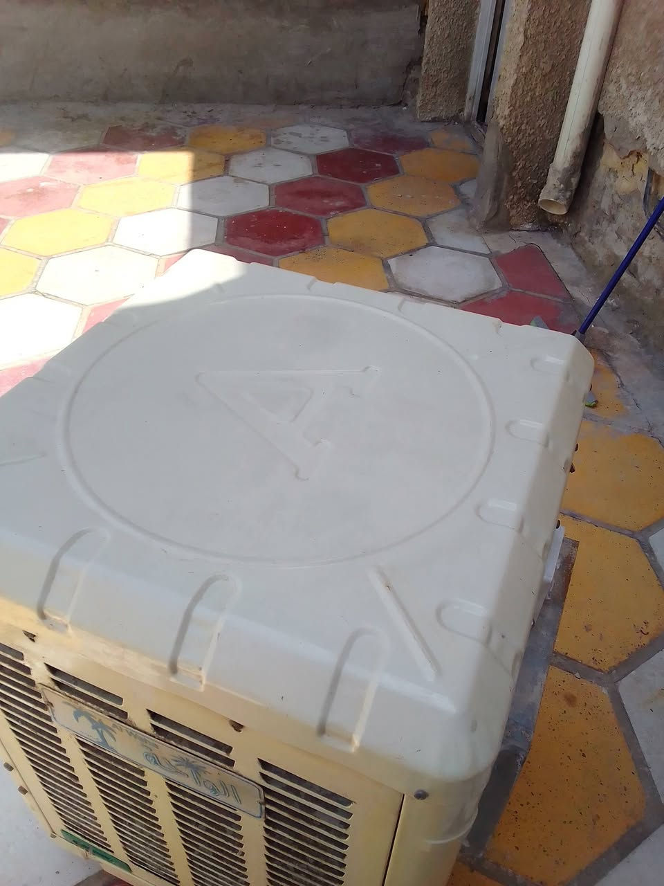 مبرده نضيهه واحد اونص الحجم.   السعر٧٥ بيها مجال


**إذا كنت صاحب هذا الإعلان وتريد حذفه لأي سبب، رجاءا أرسل رسالة إلى الدعم الفني**