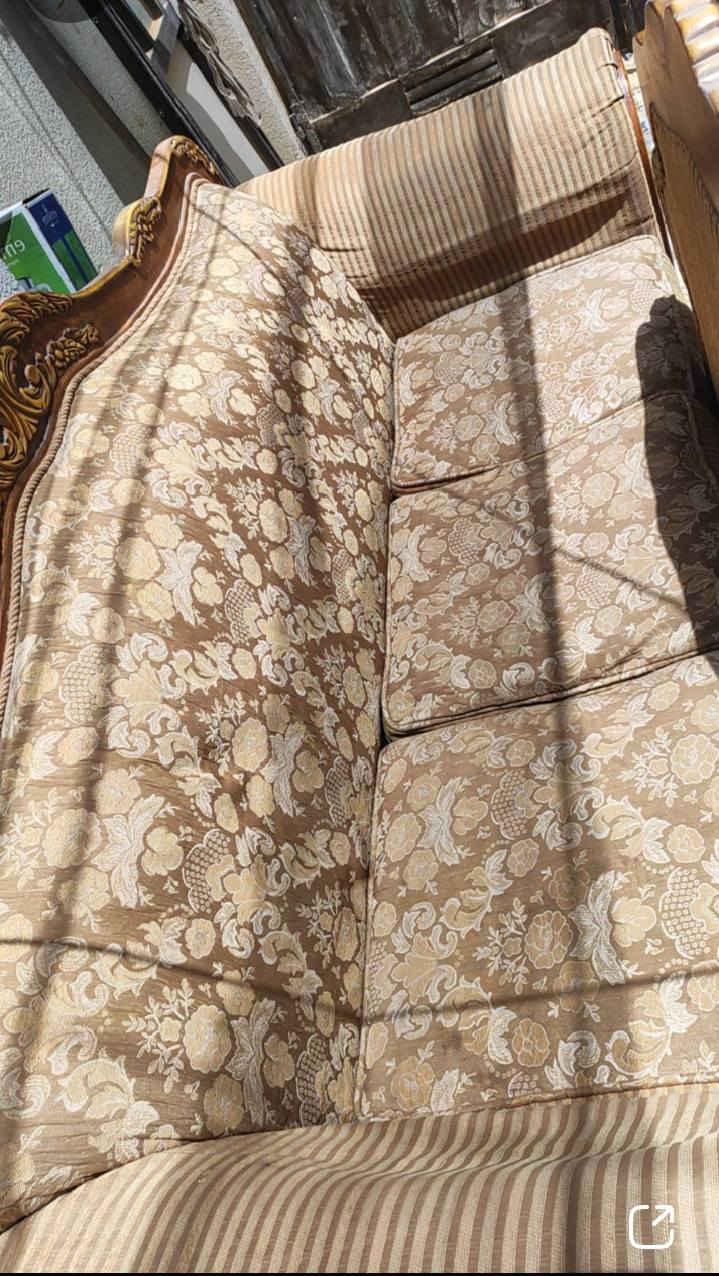 تخم قنفات 7مقاعد للبيع مستعجله على بيعهن قيم واخذ


**إذا كنت صاحب هذا الإعلان وتريد حذفه لأي سبب، رجاءا أرسل رسالة إلى الدعم الفني**