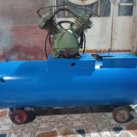 كمبريسر • ١٠٠ل • صنع بألمانيا