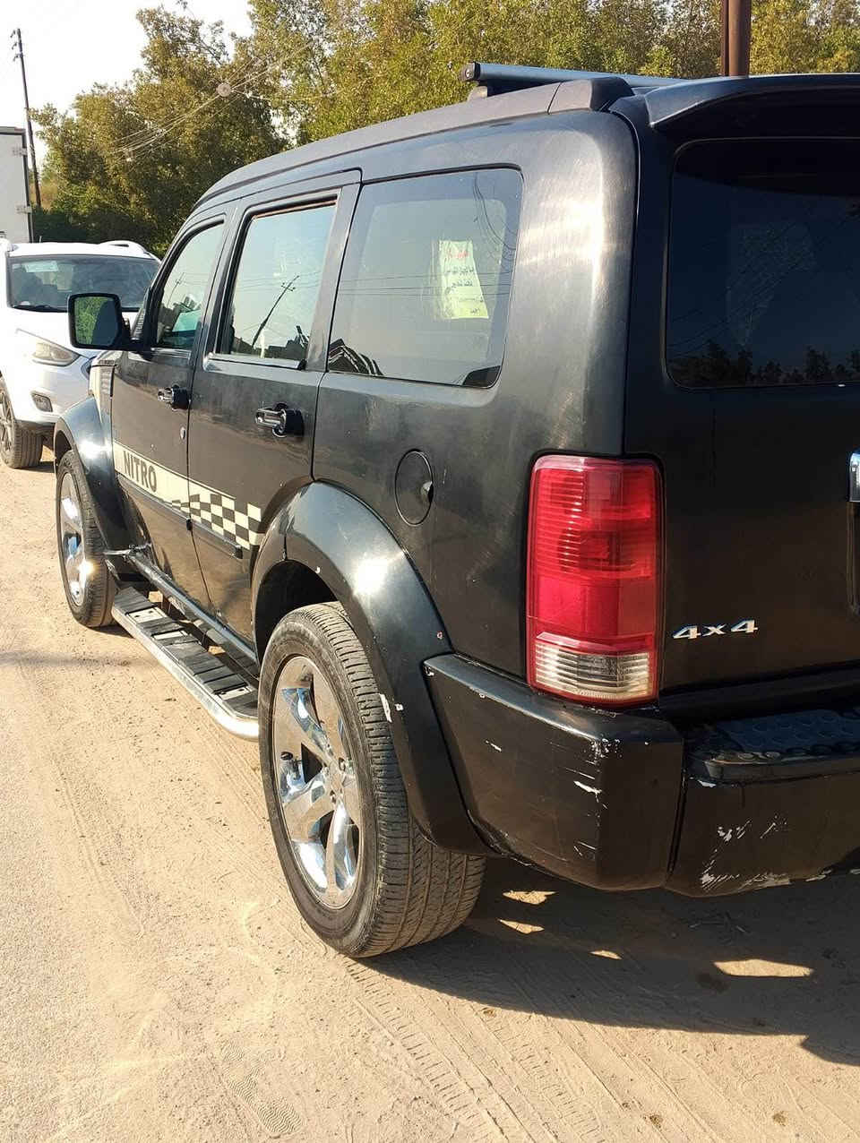 السلام عليكم 
٢٠٠٧ دوج نترو 
كير جديد 
محرك جديد 
صدر امام خلفي جديد 
ضفاير جديده 
جبوه كامله جديده 
نوزلات جويترات جديده 
بنكه راديتر جديد 
بس يرادلها ترتيب بلكشر 
السياره عارضها ب ٦٥ وبيها مجال 
اتصال او وتساب *********** بغداد, العراق
