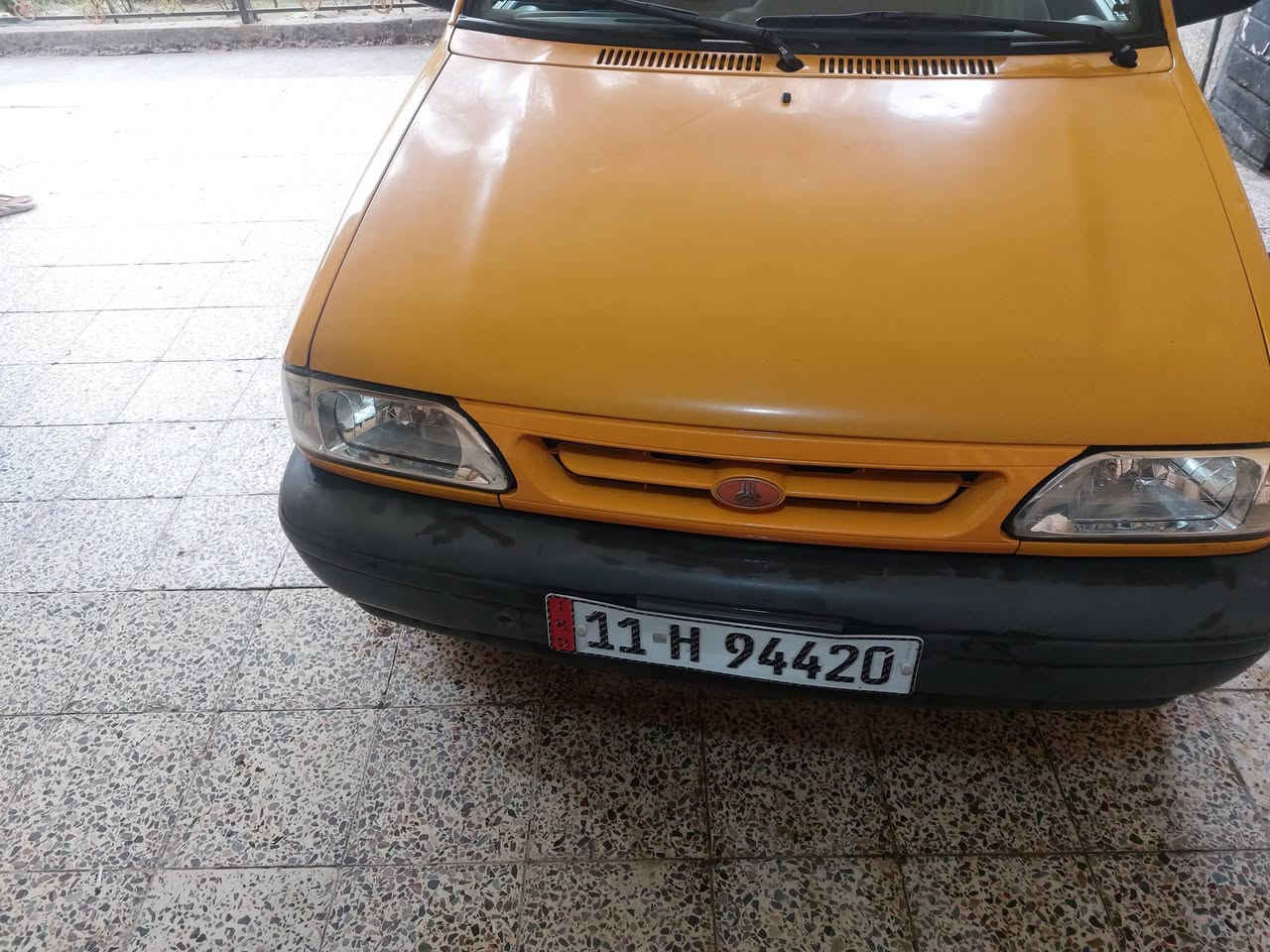 سلام عليكم سايبه مديل 18بسمي لوحات جديده سنويه جديده لل2030
تخم تاير جديد صدر خلفي امامي كله جديد كيره جديد بيه ضربه بلجاملغ الخلفي عله وضعه بعده وفطر بلشاصي عكس السايق ناشر صورته ومكينه بدايت بخار تبريد عوزه بوربرن كمبريسر 
مكان السياره بغداد العبيدي رقمي هاذ ***********كل تفاصيل السياره ذاكره ٤٥سعره وبيه مجال
