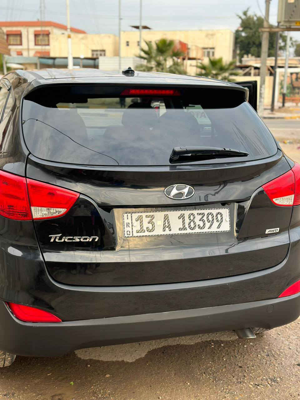 سلام عليكم شباب توسان موديل14سياره حلوه وجديده وجاهزه من كلشي كير محرك حداديه تخم تاير بسمي مداور ثاني يوم السعر راسلني علرقم***********
