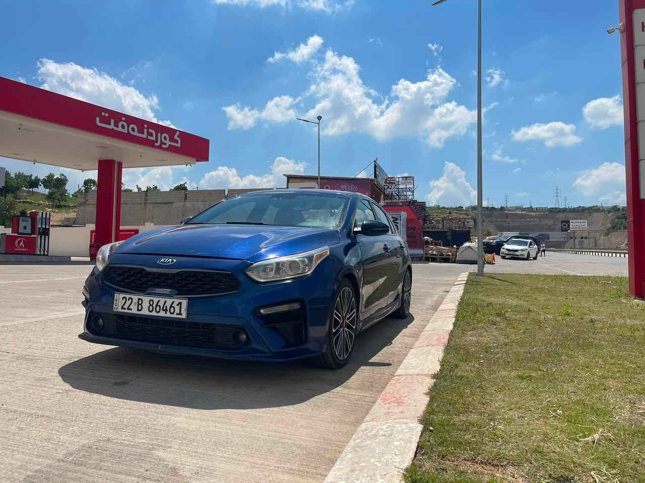 السلام عليكم
كيا فورتي kia forte 2021 GT 
فول مواصفات  (عدا السلايت ) 
السياره رقم اربيل الجديد تحويل او وكاله للمشتري 
 حادث البنيد مبدل فقط الباقي ليبل واحد
وبيه بارد بسيطه بالباب جانب سايق 
خشم قماره بارد بسيط 
السياره ماشية 63 mi
مواصفات  
مكينة 1600 تيربو  ورياضي 🚀
كير اوتوماتيك دبل كلج الماني (DCT) 

 بصمة تشغيل مع بصمة ابواب  
صندوق ذكي بصمة فتج تلقائي عند الاقتراب 
نظام الشاحن الاسلكي للموبايل 
كشنات جلد ومخمل مع وشم جي تي 
دوسات جانبية رياضي شركة  
دبل كزوز مع صوت رياضي جميل  
رادار امامي مع  تحديد المسار  
رادارات جانبية النقطة العمياء  
رادارات خلفية للتنبية عند الرجوع  
نظام القيادة القيادة الذكية 
 قطعتين تبريد في السيارة جهة السايق ول نفر وجهة خلفية  
نظام الوقوف الذاتي عند الاقتراب من مركبة  
3 انظمة قيادة ( ايكو .. سمارت.. سبورت) 
  مع لدات خلفية بك لايت 🤍 
ويل كب حجم ١٨ رياضي 🤍 
ستيرن رياضي حرف (D) 
شاشة كبيره
شاشة لعرض العطلات وقياس ضغط الاطارات  
السعررر 125
مكان السيارة /بغداد البلديات
الاستفسار 🔝🔝💣💣
موجود واتساب 
 
***********

🦅🦅🦅🦅
