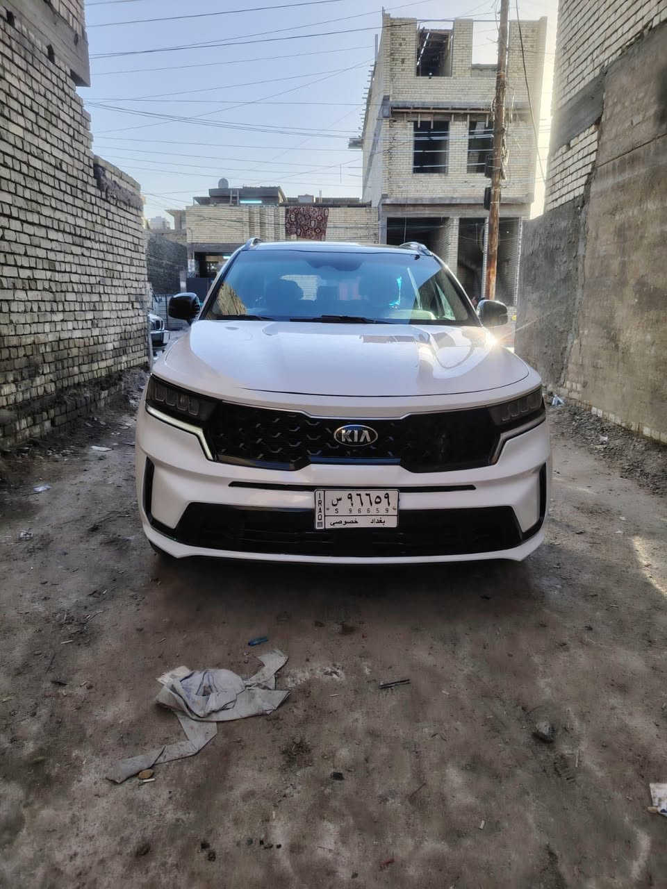 🚗 للبيع – كيا سورنتو 2021
🔹 الموديل: 2021
🔹 المحرك: 4 سلندر
🔹 الممشى: 9,000 كم فقط
🔹 الحالة: نظيف جدًا (شبه جديد)

✨ المواصفات:
✔️ بصمة تشغيل
✔️ سقف بانوراما
✔️ كشنات تدفئة
✔️ رادارات
✔️ فول مواصفات

📍 السيارة جاهزة للفحص
💰 السعر: (218 ورقه وبيه مجال 

📞 للاستفسار: (***********
