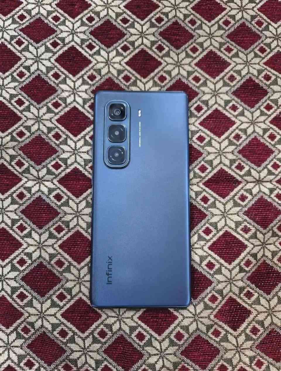 عندي أجهزة موبايل للبيع بأسعار تنافسية💰

1هونر 200 لايت استخدام يومين فقط كفالة عامه السعر 220 الف 
( السعر نهائي)

2انفنكس هوت 50 برو بلاص نظيف حيل بصمه شغاله السعر 150 ألف ( السعر نهائي ) 

3 سامسونج a04e مكفول نظيف 
مداخل تصليح سعره 55 الف 
(السعر نهائي )

4 انفنكس نوت 10 برو الذاكره 128 مبدل شاشه اصليه فقط كله شغال ومكفول السعر 60 ألف 
( السعر نهائي )

الموقع: بغداد / ساحه عدن
توصيل متوفر بغداد ومحافظات
للاستفسار خاص أو *********** بي واتساب  
 
(ملاحظة: الأسعار ثابته بدون عمله لا تعبني واتعبك..)🤍
