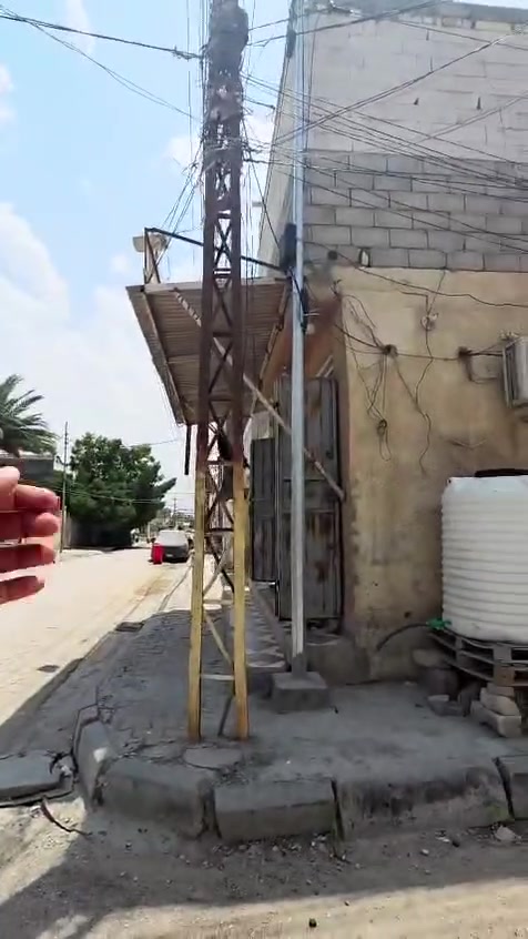 السلام عليكم
هيكل للبيع طابو صرف مساحة 143 متر واجها 5ونص . نزال 26 ونص 

حي العسكري قطاع 13 قرب حديقه النور البيت موقعه مميز
***********
***********
