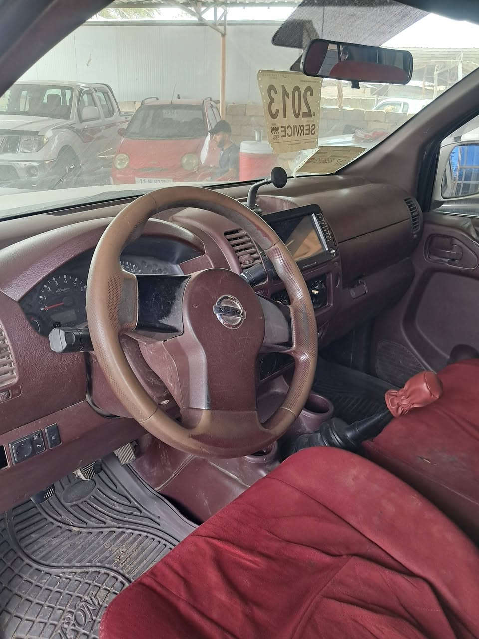 سلام عليكم نيفاره ٢٠١٣ رقم اربيل قديم مكفوله من صبغ محرك مجفت درجه اولى لاصرف ولآ بخار تخم تاير سعر ٨٥ بيهه مجال بسيط كير عادي مكان صويره معرض الصويره 
***********
***********
