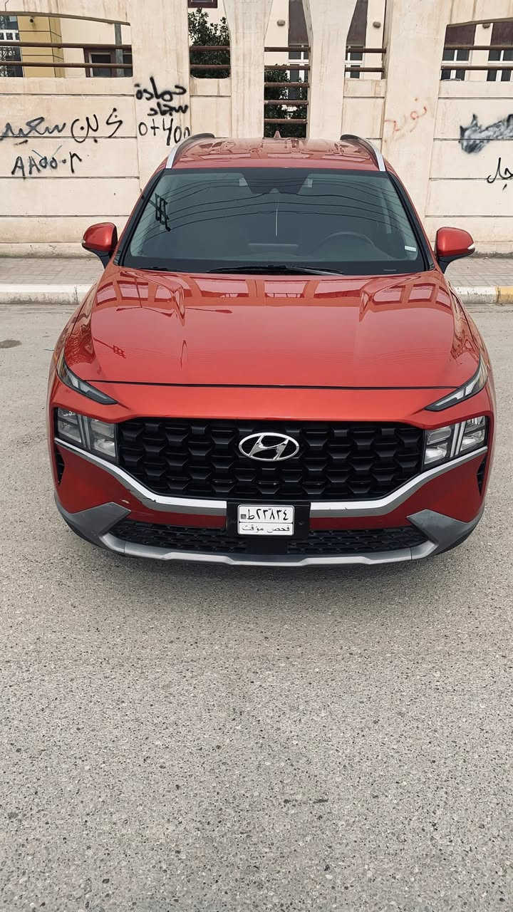 سنتافي 23 بدون رقم 
تترقم جميع المحافظات 
المسافة المقطوعه(49)
المواصفات:
بصمه 
تشغيل عن بعد 
كشن تدفئه
رادار جانبي 
تبريد قطعتين 
5 راكب 
جنطه كهربائيه 
محرك 2500
تخم تاير جديد
صور حادثه بالمنشور 
مصلحه عالبارد  بدون صبغ 
السعر 190$
***********
