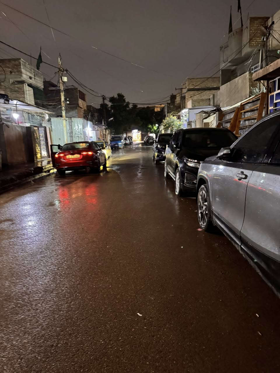 ⬅️مشتمل للبيع المساحه ١٠٠متر واجه ٥ نزال ٢٠

⬅️الطابق لارضي معزول تماما ًعن الطابق الثاني 
⬅️يحتوي الطابق لارضي على غرفه نوم وصاله  ومطبخ وحمامين
⬅️يحتوي الطابق الثاني على غرفه نوم ومطبخ وصاله وحمام واحد  الطابق الثاني معزول مستقل عن الطابق لارضي
⬅️ملاحضه المشتمل بناء قديم وطابو زراعي سند ٢٥ يحتوي على اقرار محكمه 
للاستفار اتصل على 
***********
***********
الشمري للعقار
