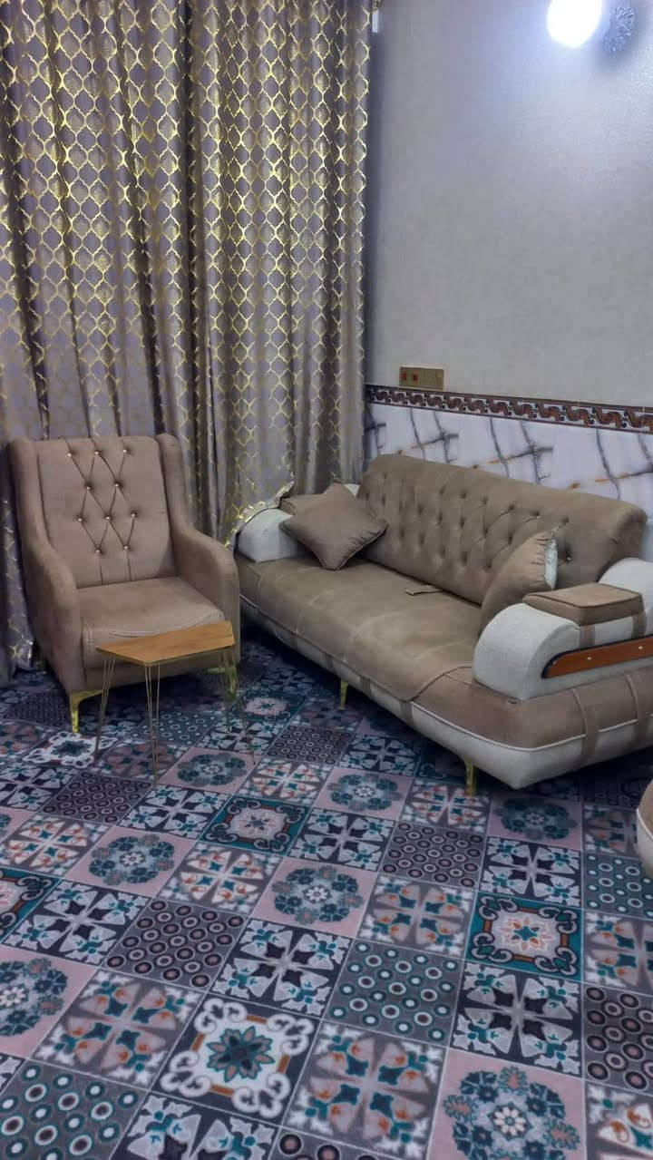 سلام عليكم تخم 10 مقاعد مع3 طبلات البيع صنع في العراقي المكان الرئاسه مال عبيدي سعر (500) 
التواصل مع هذا الرقم ***********
