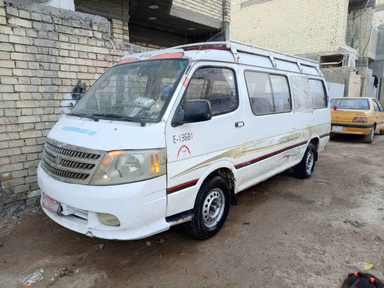 سلام عليكم فتون ٩ سياره جاهزه مكينه كير اكسل جد تخم تاير صدر قبل سبوع شادهن السعر ٢٠ بدون راعي ***********
